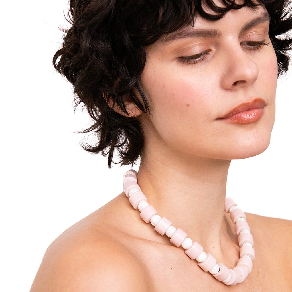 BLUSH & MOTHER OF PEARL SUNDRY.  BEAD TWO.