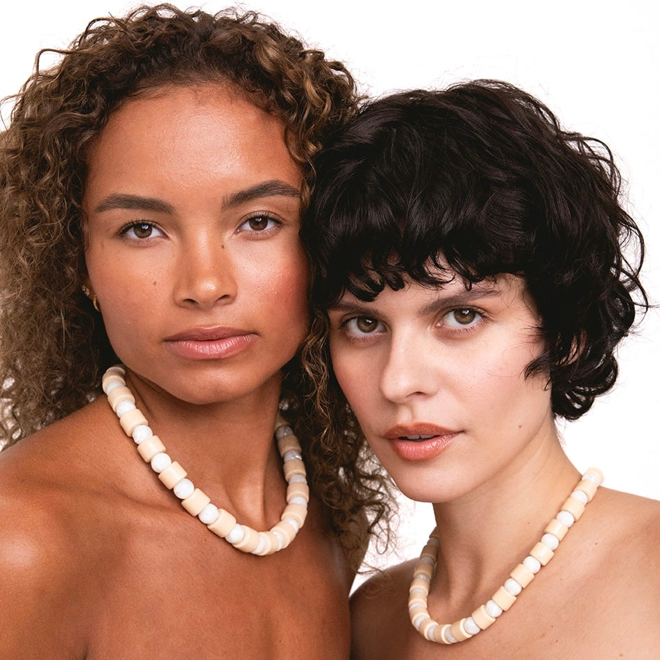 CREPE & MOTHER OF PEARL SUNDRY.  BEAD ONE