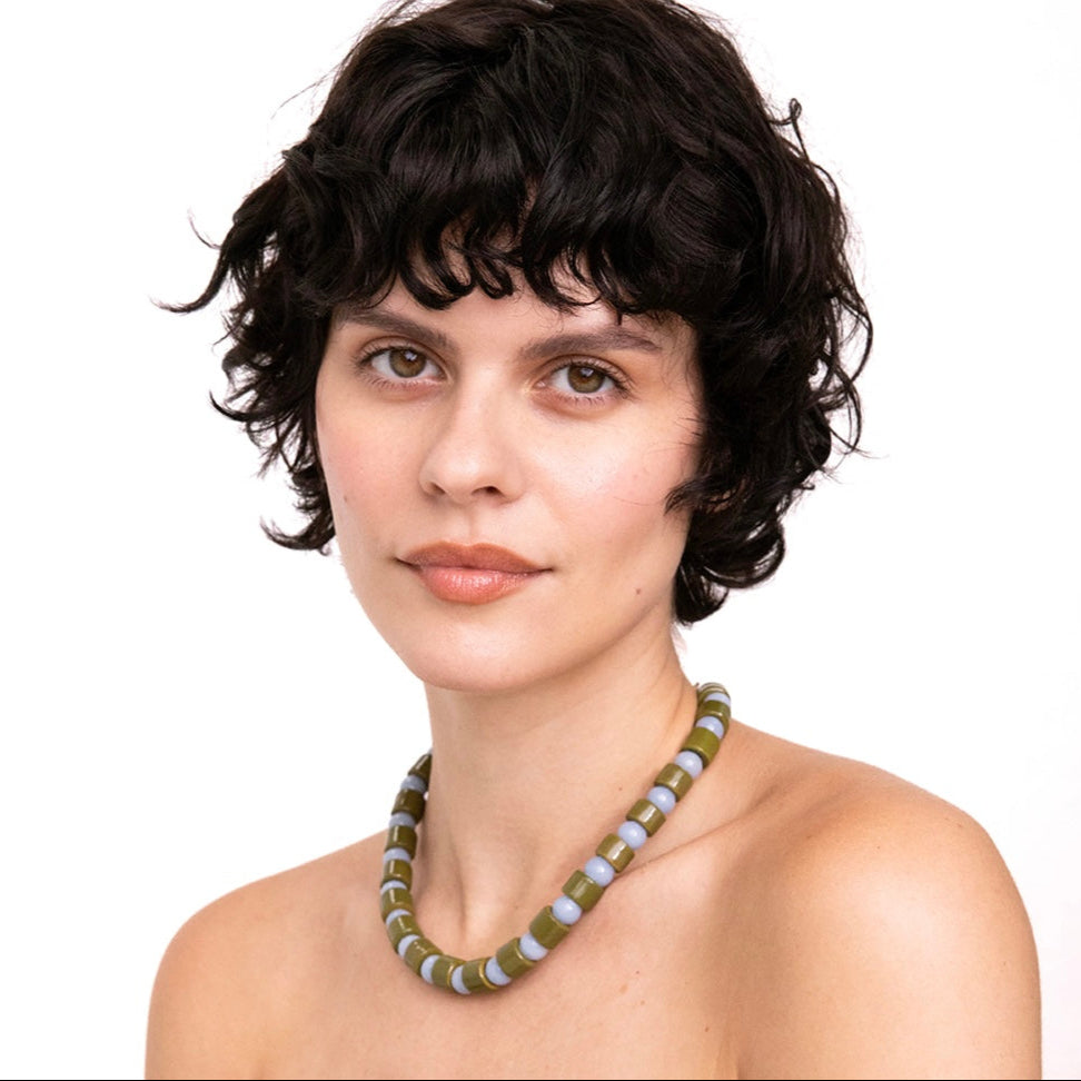 CADETTE & ANGELITE SUNDRY.  BEAD ONE.