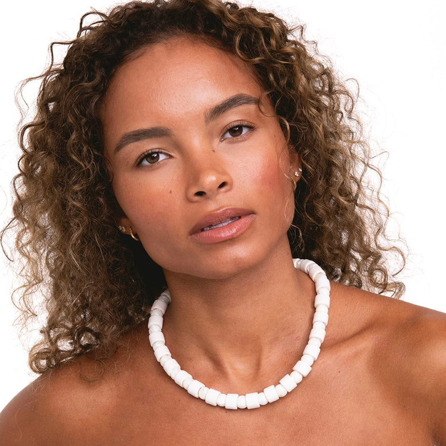 BLANK & MOTHER OF PEARL SUNDRY.  BEAD ONE.