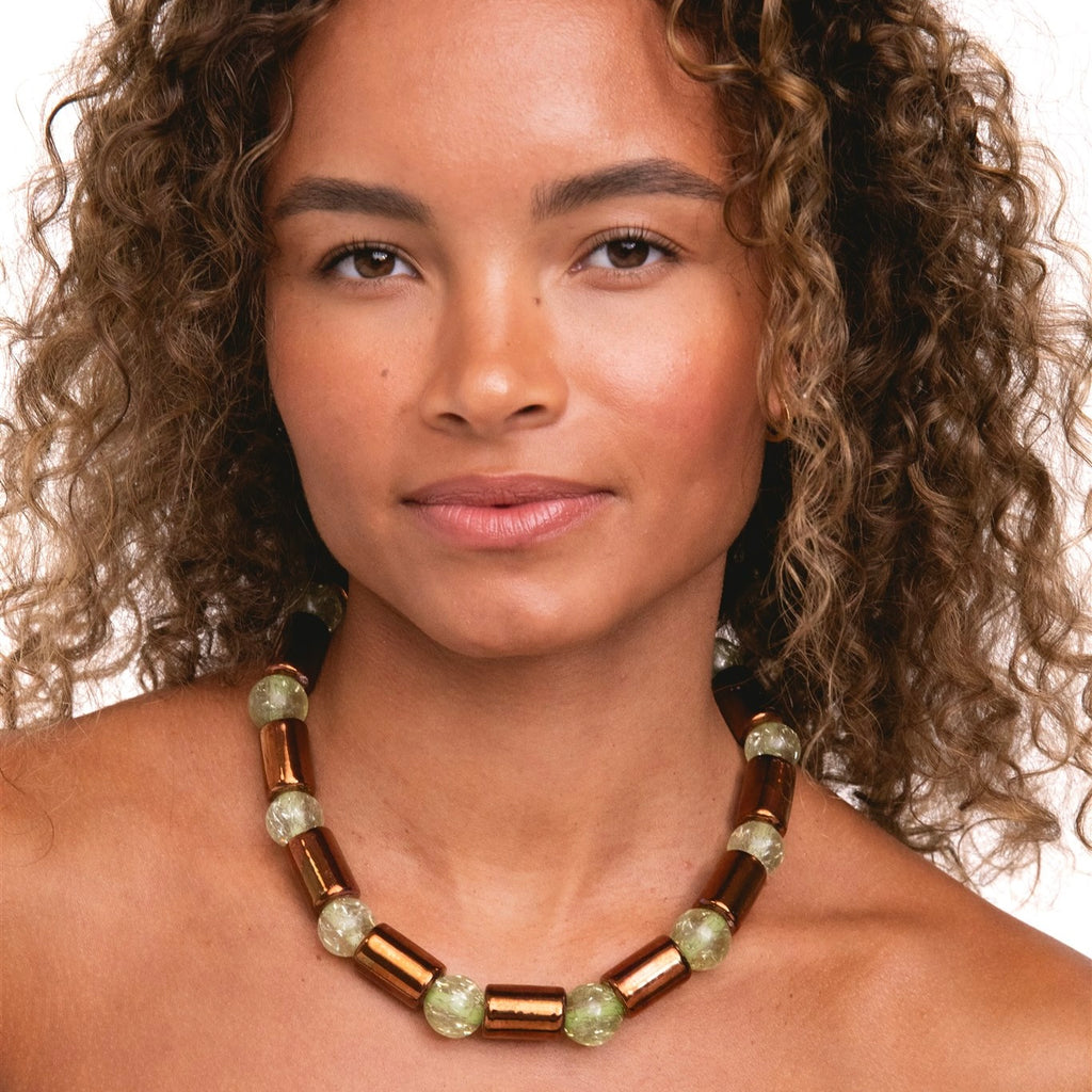 PENNY & GLITTER SUNDRY.  BEAD FIVE.