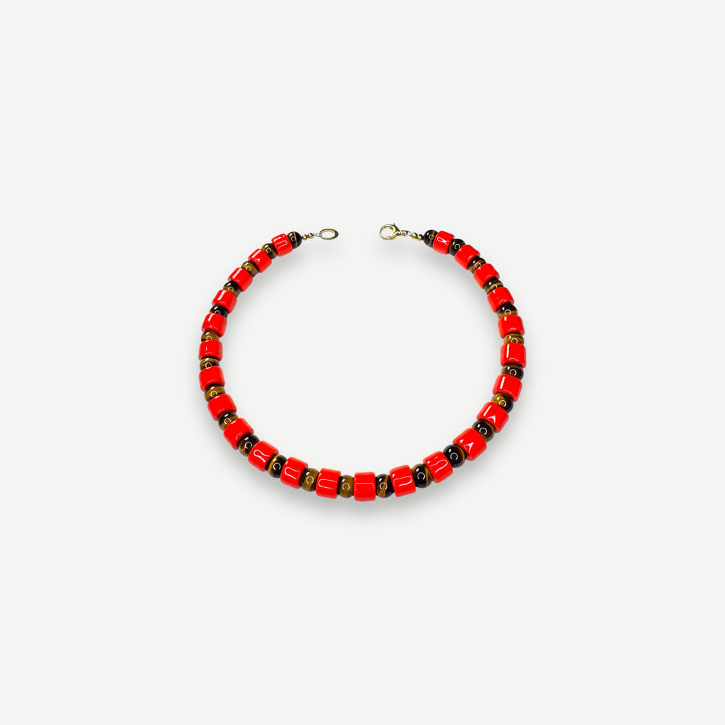 LOBSTER & TIGERS EYE SUNDRY.  BEAD ONE.