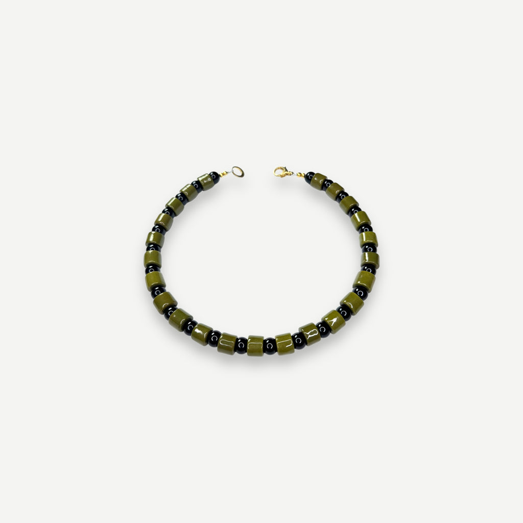 CADETTE & ONYX SUNDRY.  BEAD ONE.
