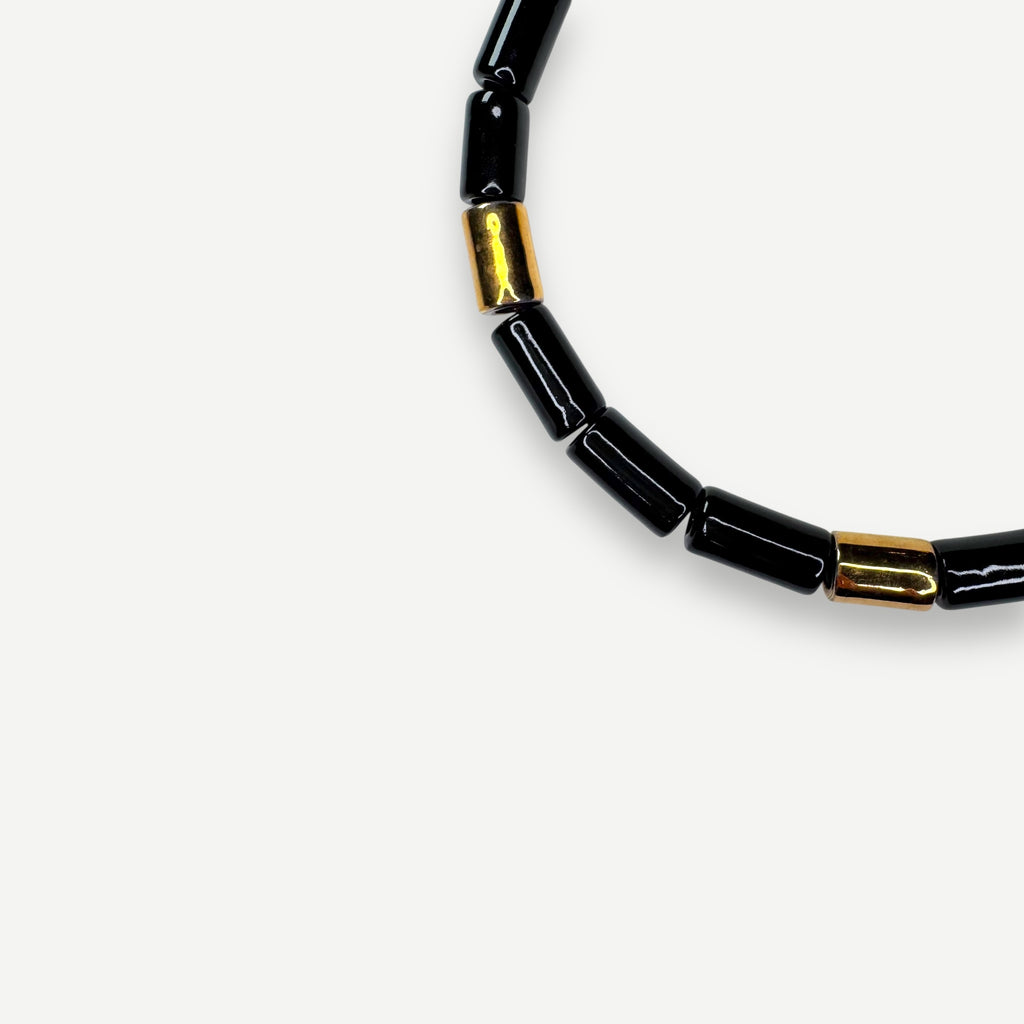 TAP & KARAT CANDY.  BEAD FOUR.