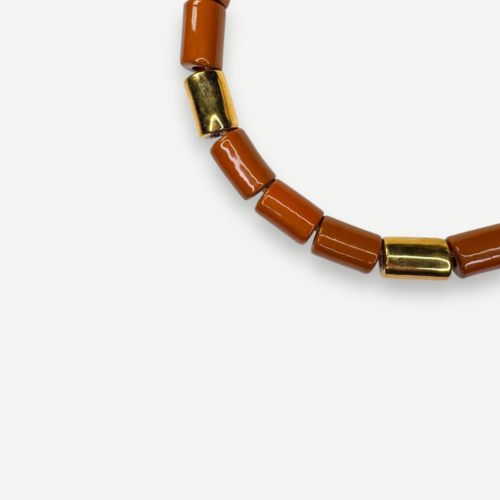TOFFEE & KARAT CANDY.  BEAD FIVE.