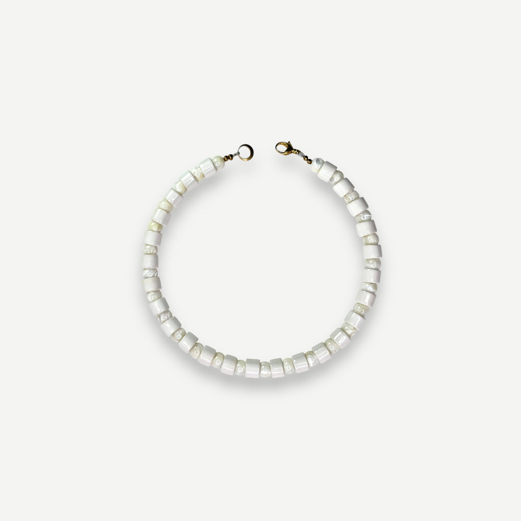 BLANK & MOTHER OF PEARL SUNDRY.  BEAD ONE.