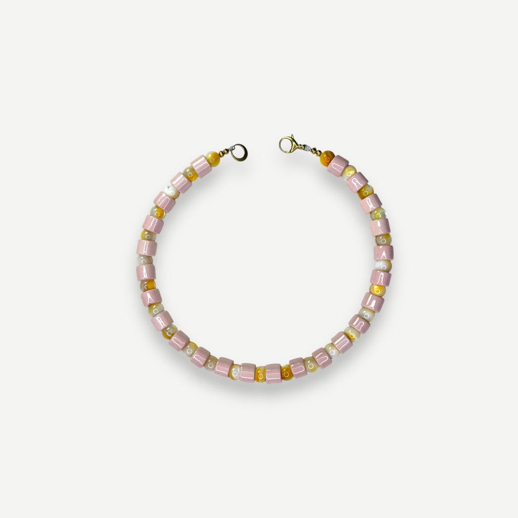 BLUSH & BUTTERSCOTCH MOTHER OF PEARL SUNDRY.  BEAD ONE.